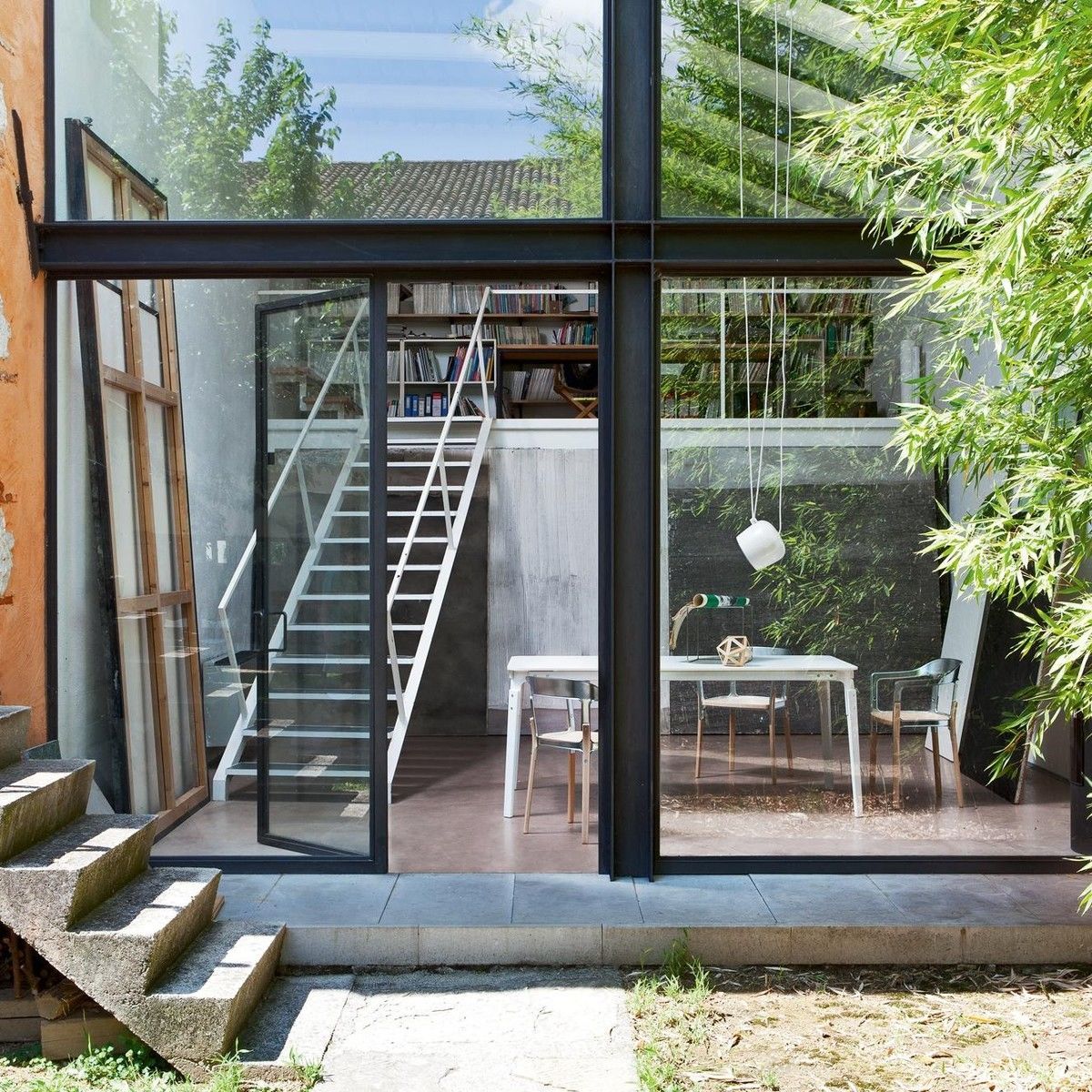 乐竞平台 - 坐具|餐椅|办公家具|设计师家具|钢木餐椅